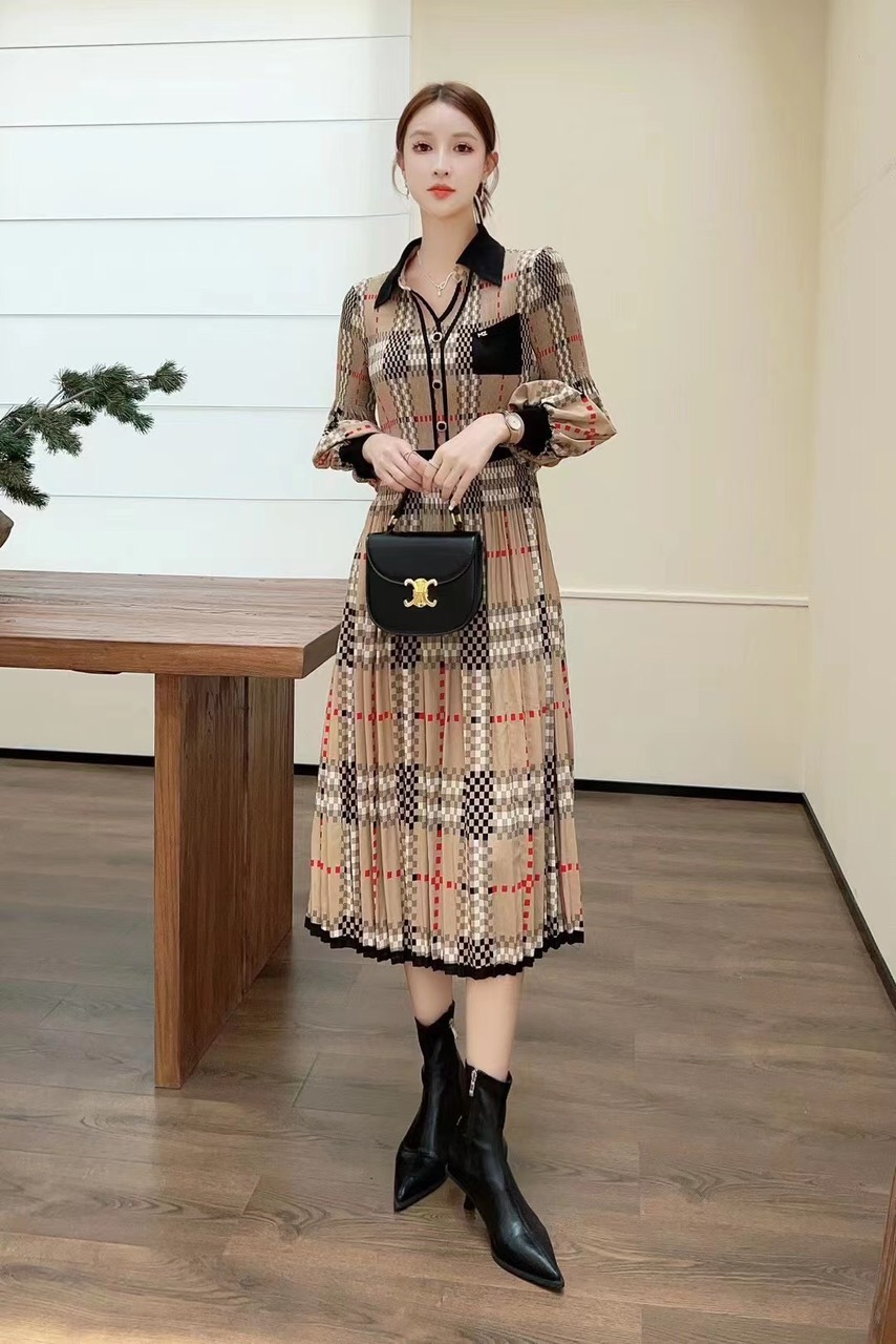 ĐẦM DẬP LY CARO TAY PHỒNG D143